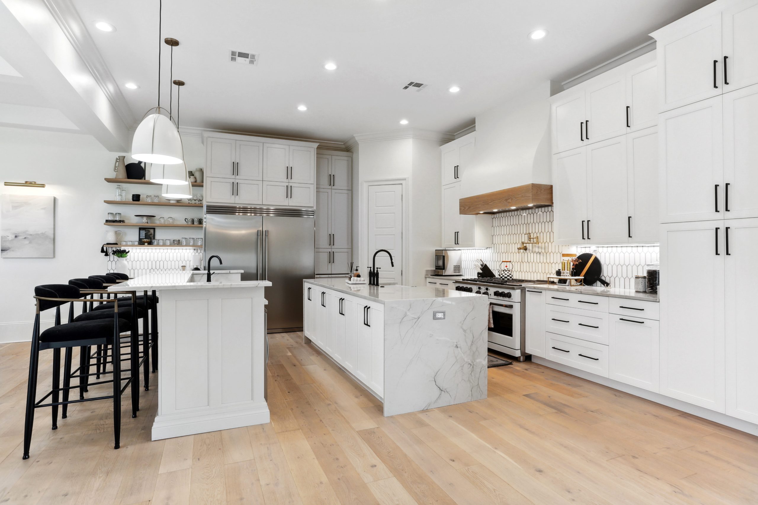 Palmetto House Luxury Kitchen Renovation designed and built by DMG Design+Build